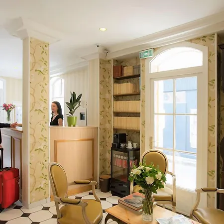Hotel Romance Malesherbes By Patrick Hayat Parigi