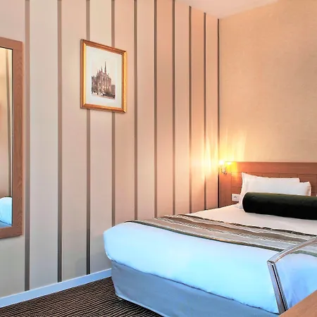 Hotel Romance Malesherbes By Patrick Hayat Paris