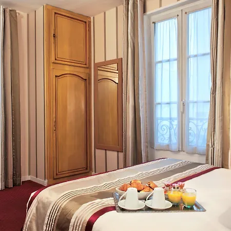 Hotel Romance Malesherbes By Patrick Hayat