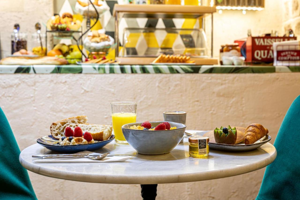 Romance Malesherbes By Patrick Hayat Hotel