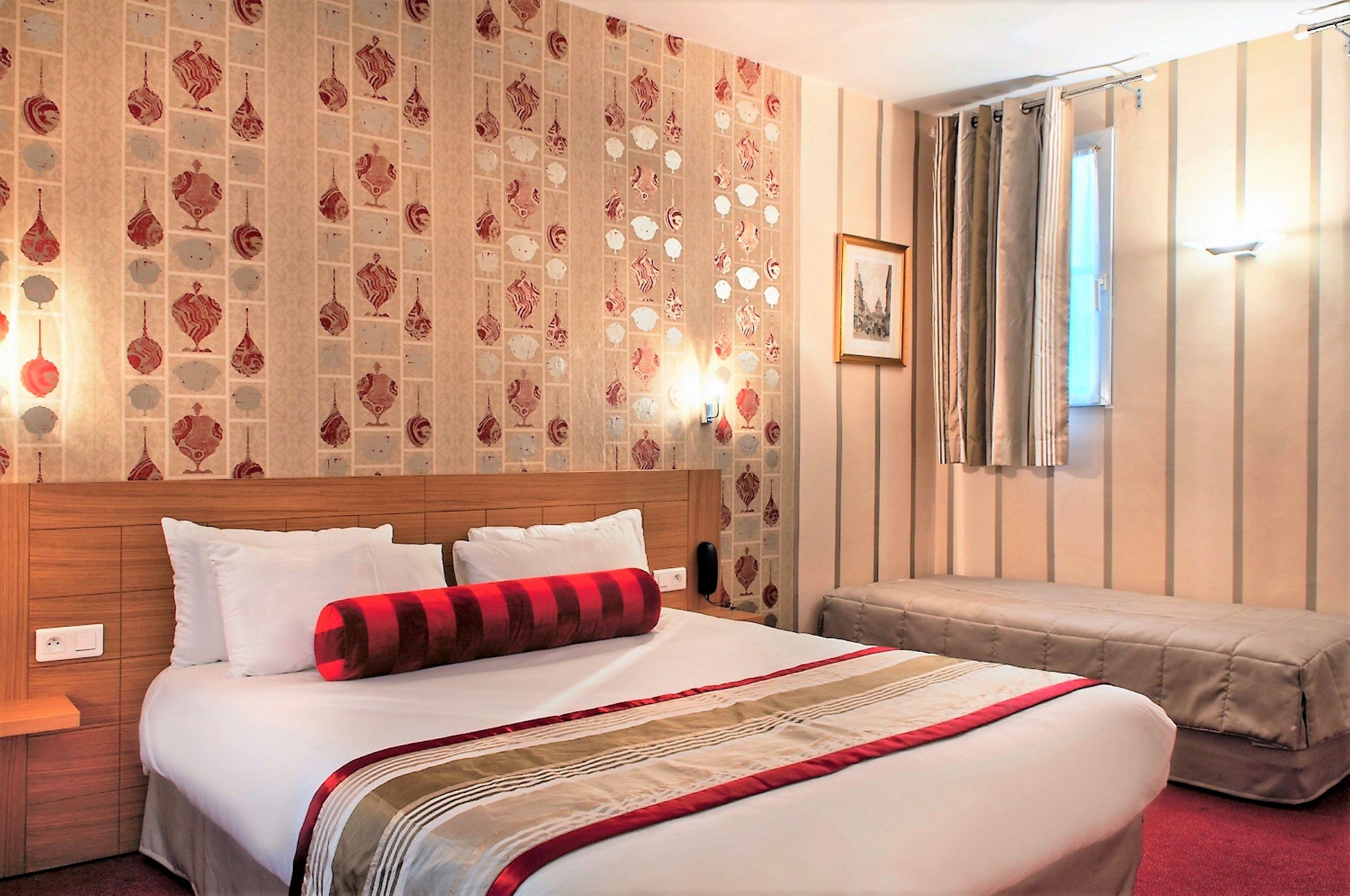 Hotel Romance Malesherbes By Patrick Hayat