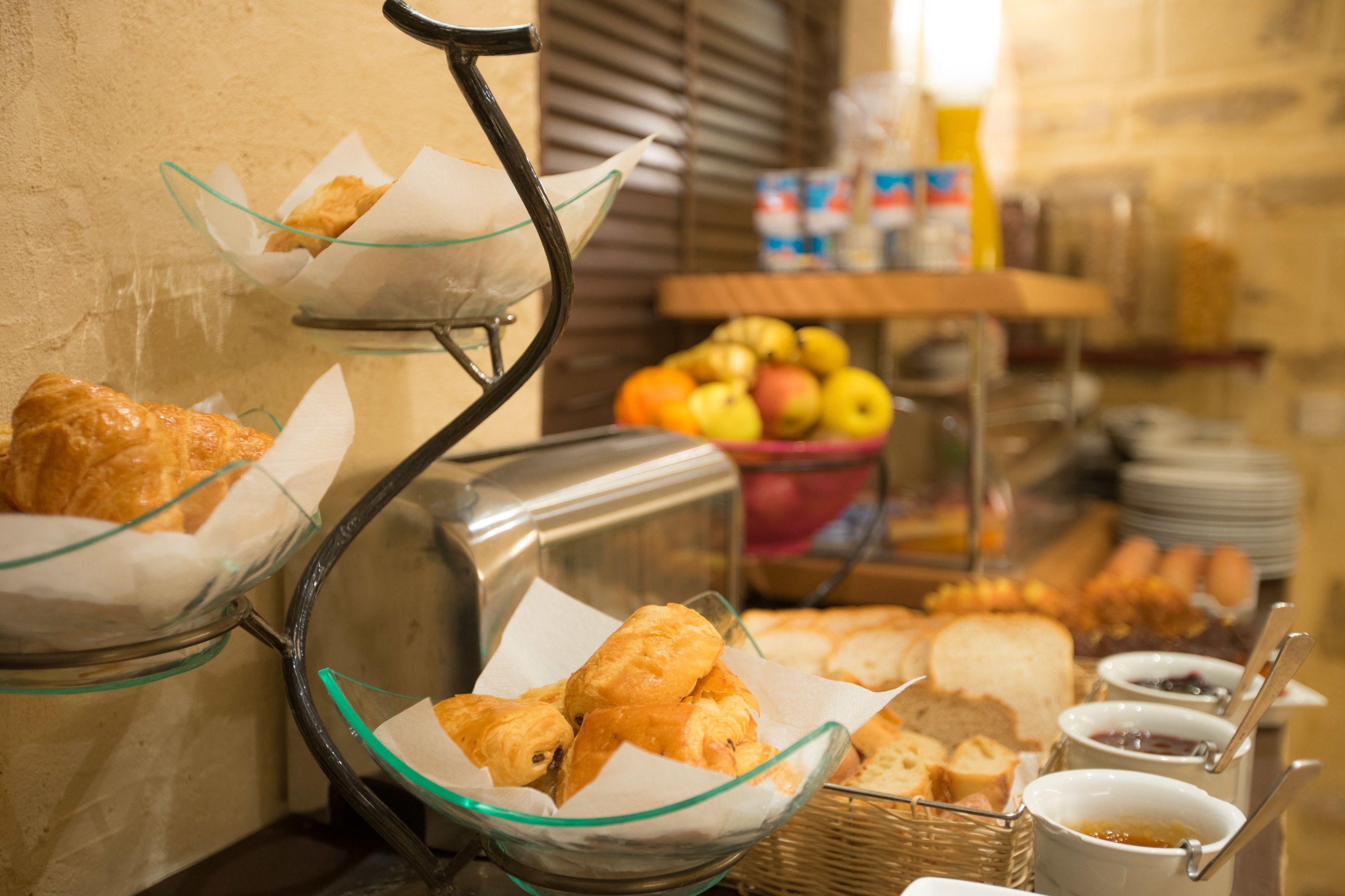 Romance Malesherbes By Patrick Hayat Hotel 3*