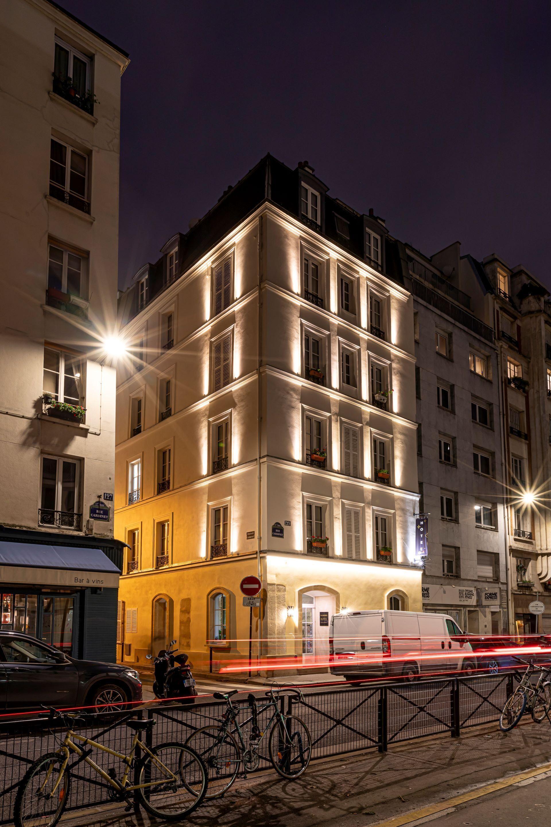 Hotel Romance Malesherbes By Patrick Hayat Parigi