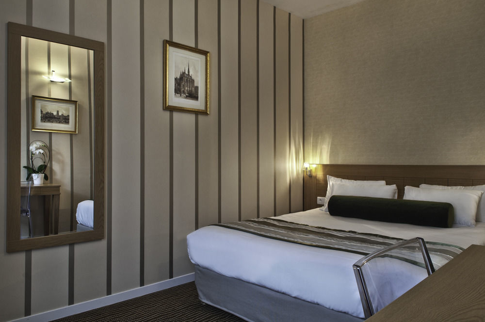 Romance Malesherbes By Patrick Hayat 3* Parigi